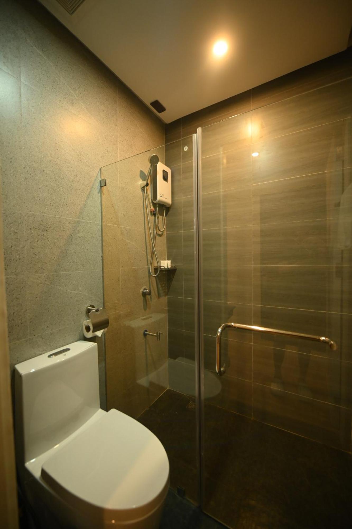 Blue Harbor Hotel Calapan Екстериор снимка